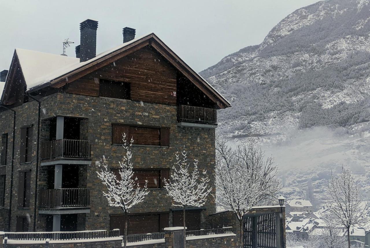 Appartement Pleta Del Mon Atico à Benasque Extérieur photo