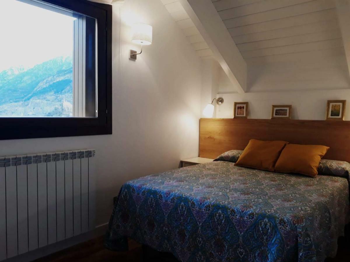 Appartement Pleta Del Mon Atico à Benasque Extérieur photo