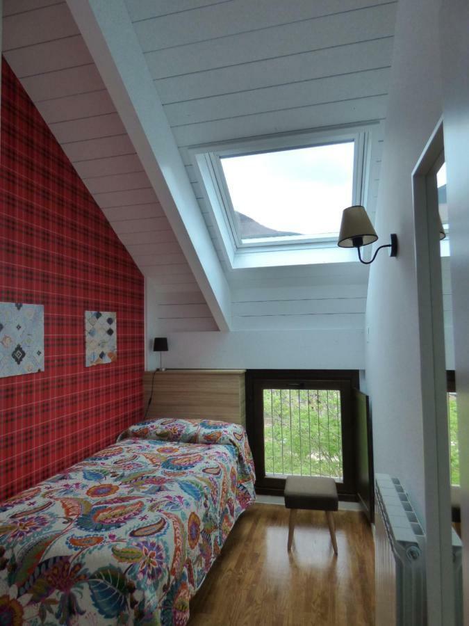 Appartement Pleta Del Mon Atico à Benasque Extérieur photo